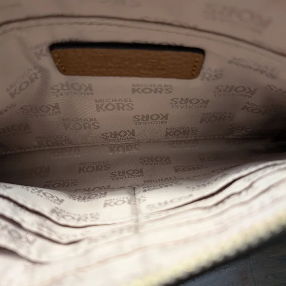 Michael Kors Fulton Large Zip Clutch Wristlet MK Signature Brown Tan - Picture 6 of 8